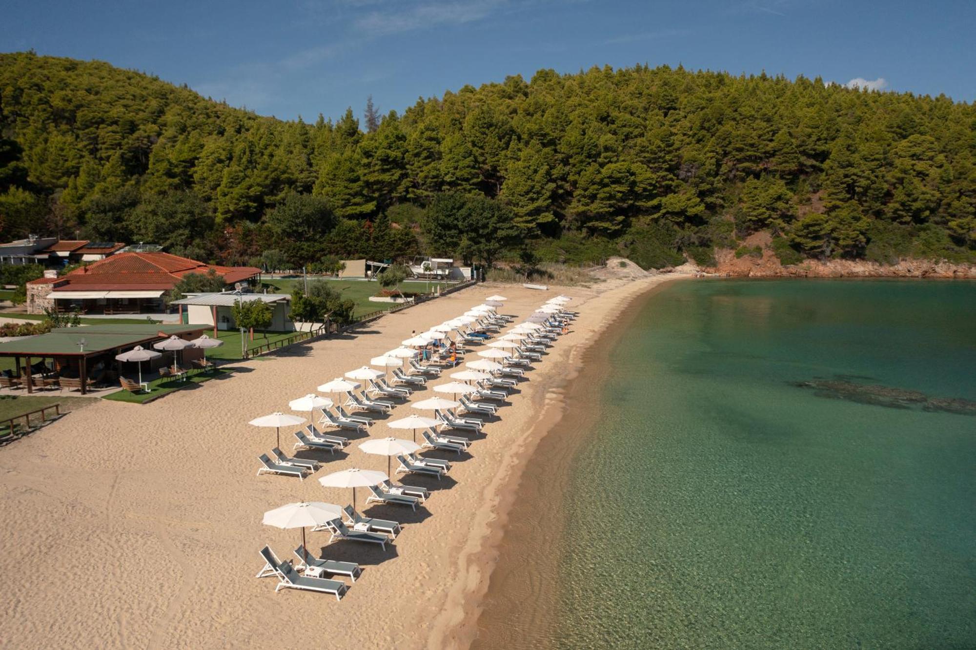 Komitsa Luxury Apartments Néa Róda Kültér fotó
