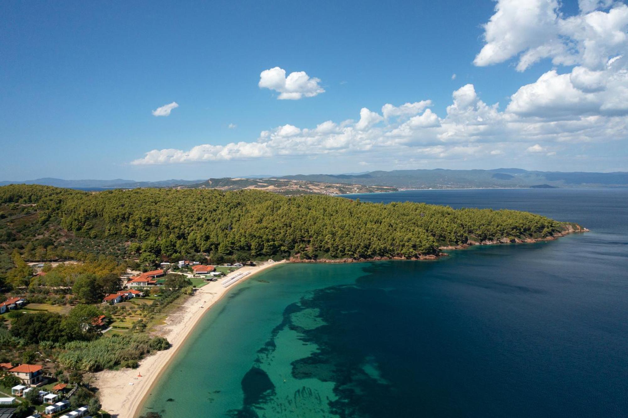 Komitsa Luxury Apartments Néa Róda Kültér fotó